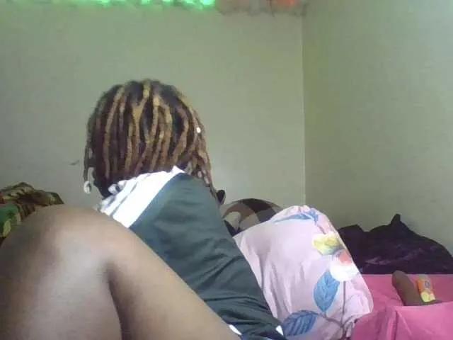 freakcurvy8's avatar