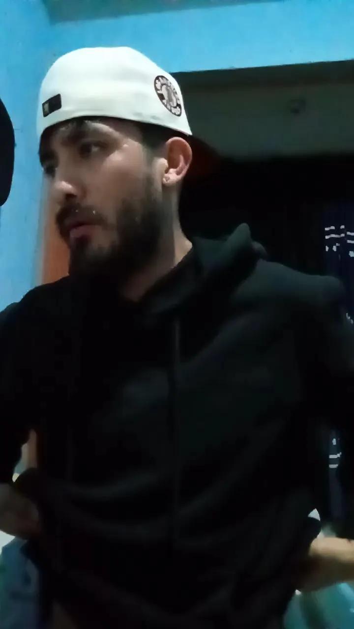 24Cuadros —  #vergon #amateur #fyp #leche #cum