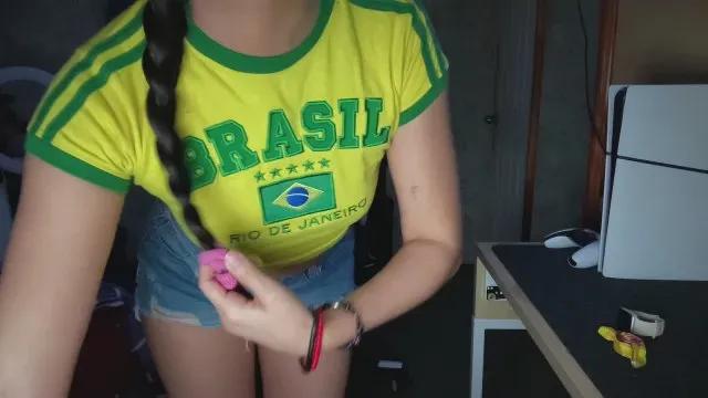 _Carol_of — Freechat on Cam4