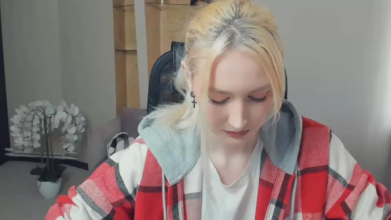 AccaAldridge on Cam4 