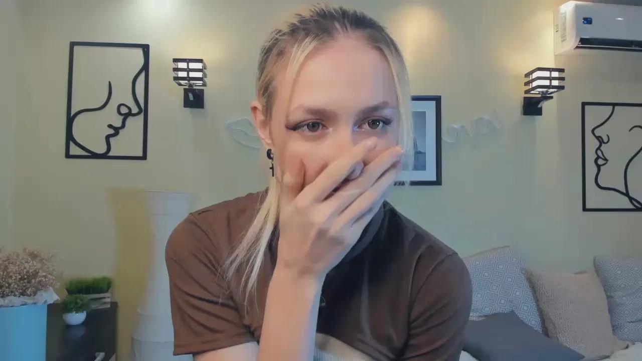 AccaAldridge on Cam4 