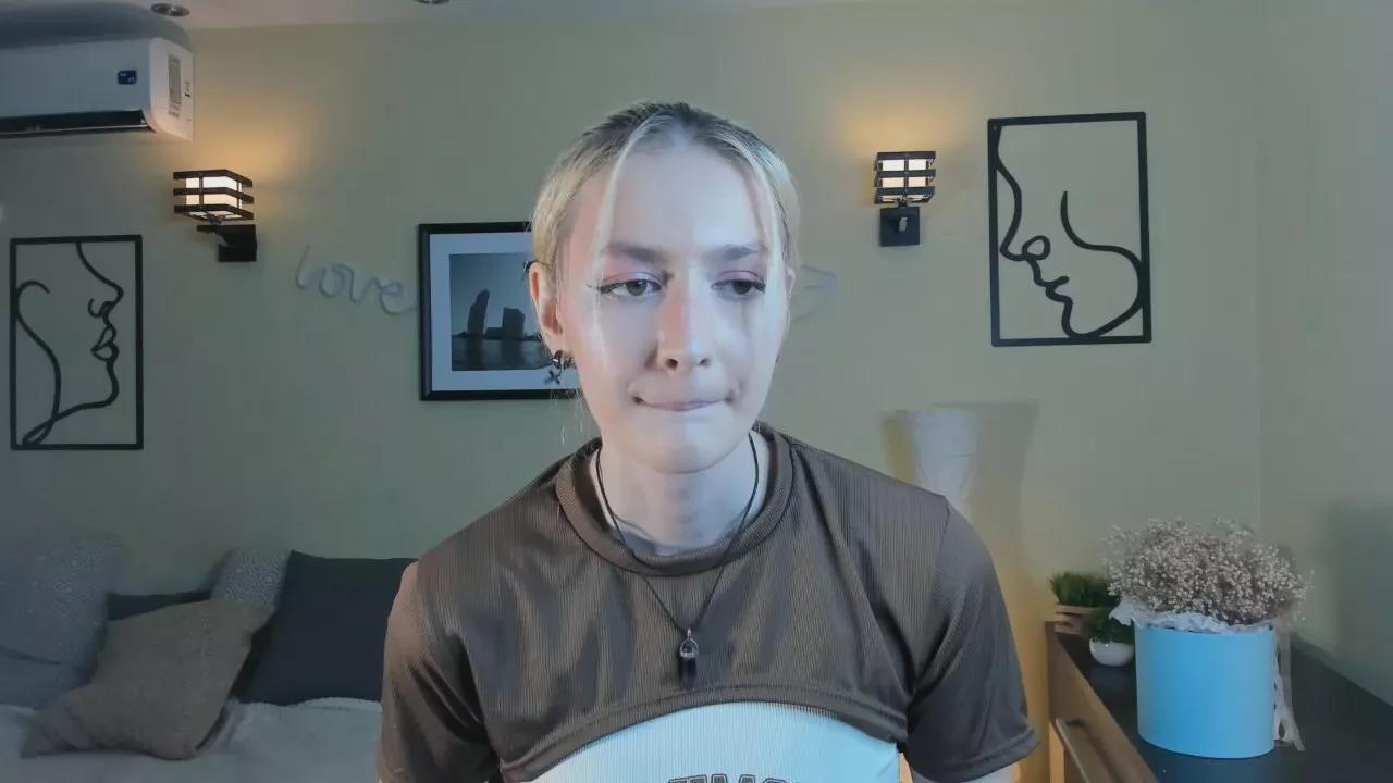 AccaAldridge on Cam4 