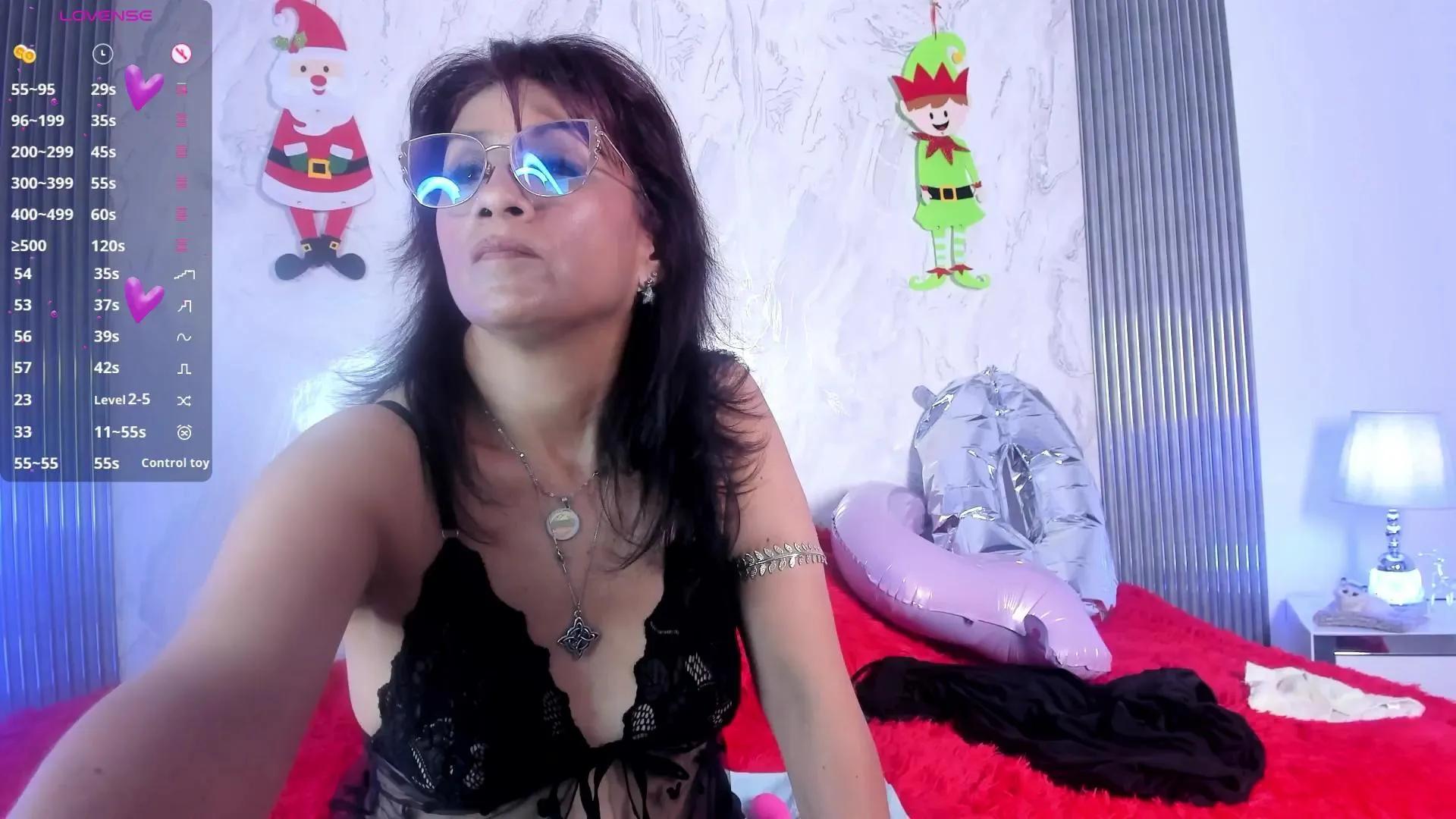 Ahytana —  #pussy #anal #pee #squirt #bigass #analtoys #amateur