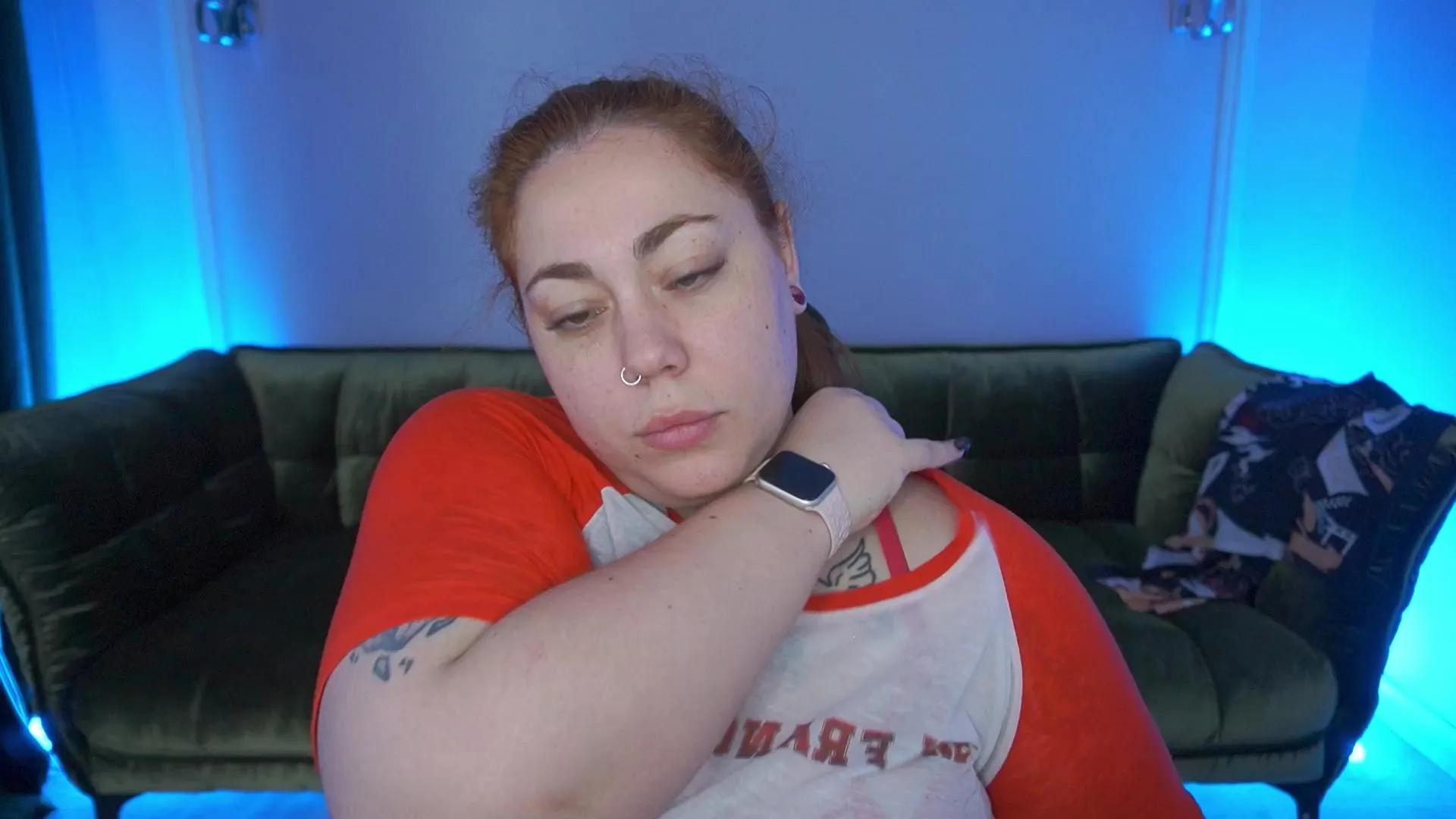 AmazonkaStar on Cam4 