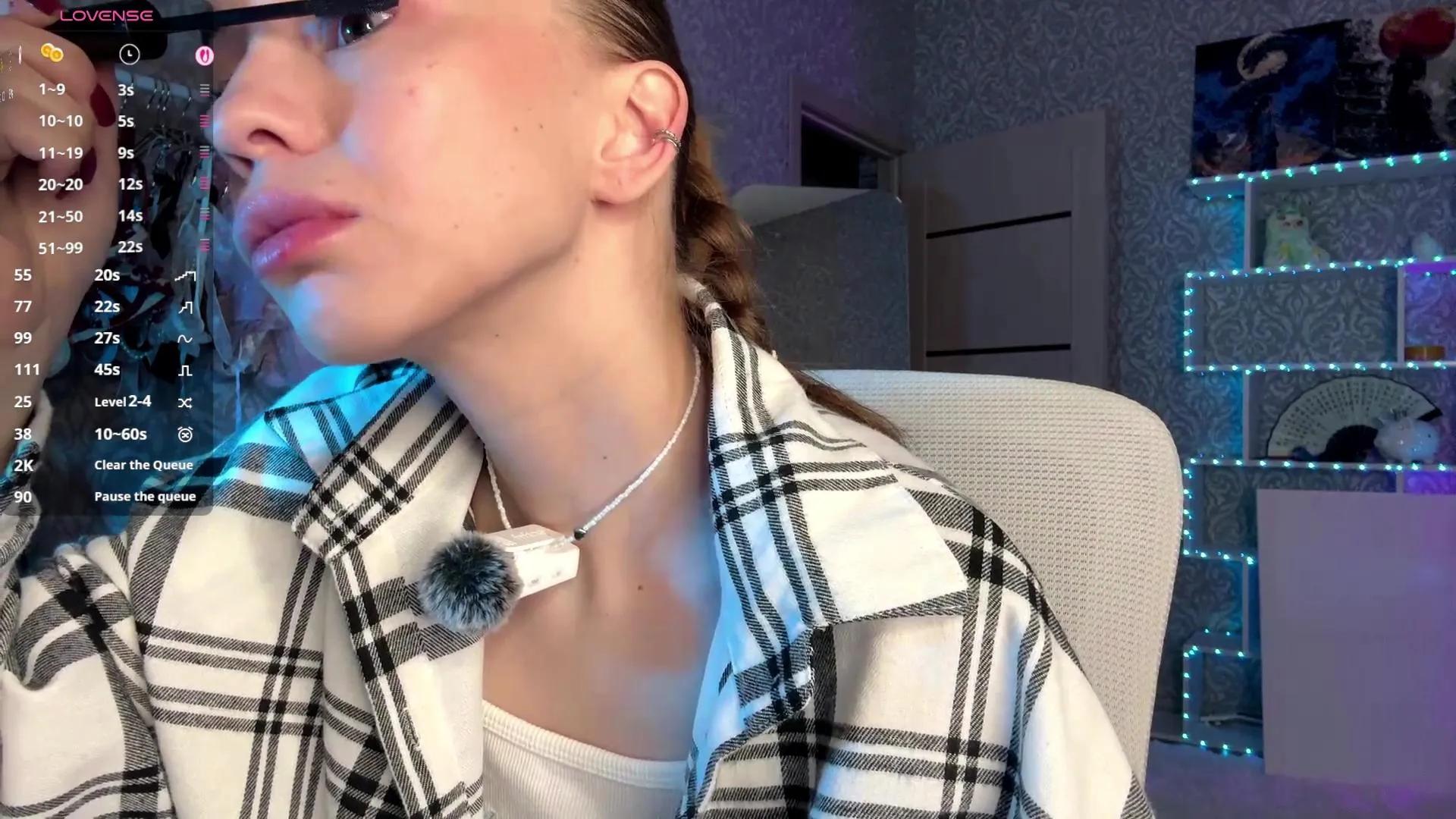 AshaScherping on Cam4 