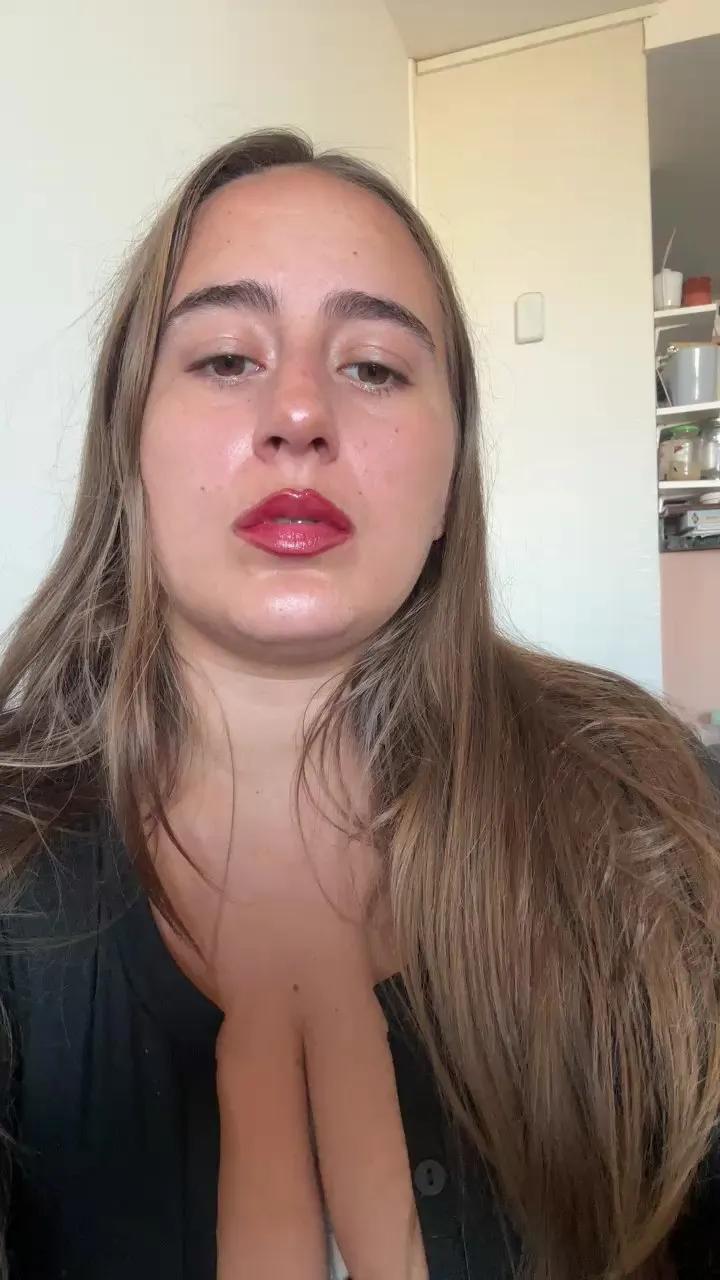 Cam4 BiancaetKayn is Freechat BiancaetKayn — #amateur #bigass #pussy #feet #cum