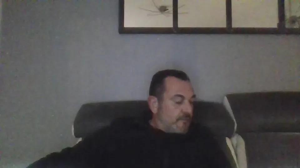 BIRDY1383 —  #amateur #cum #masturbation #C2C #smoke #striptease #gamer