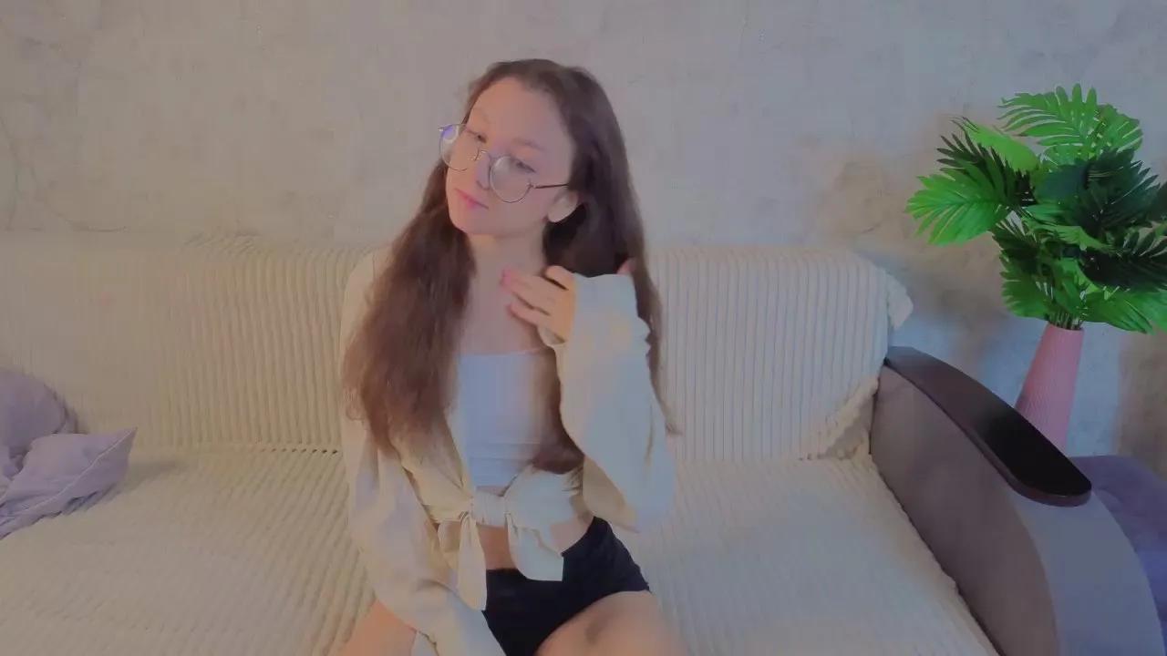 CatheyPrekker —  #analtoys #gamer #femdom #orgy #striptease #fisting #strapon