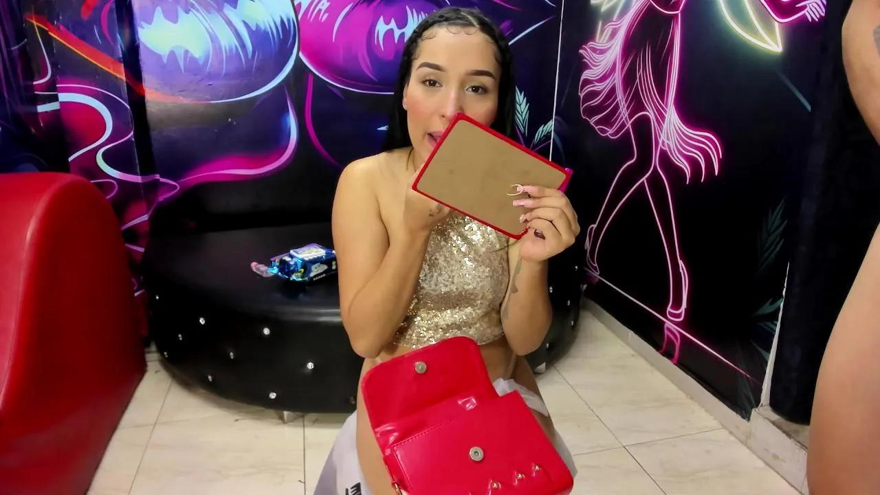 Crazy_sexviip — Freechat on Cam4