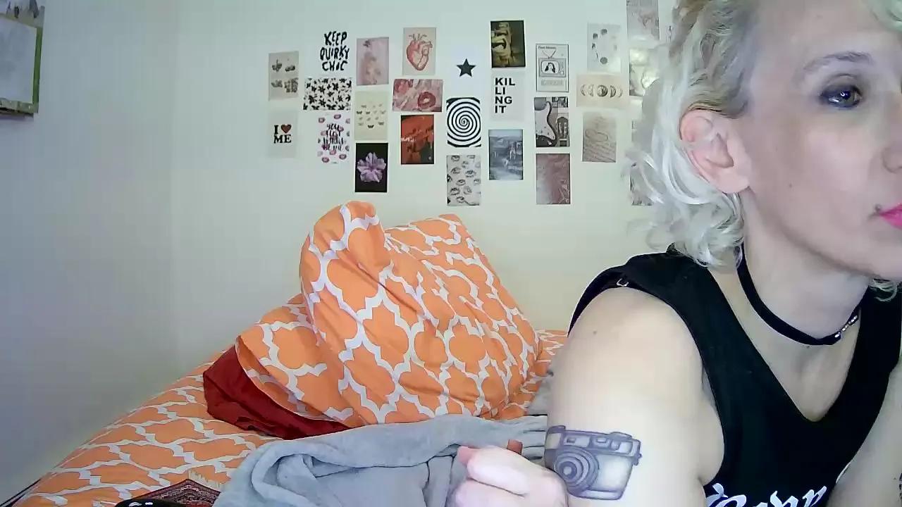 cutefemme on Cam4