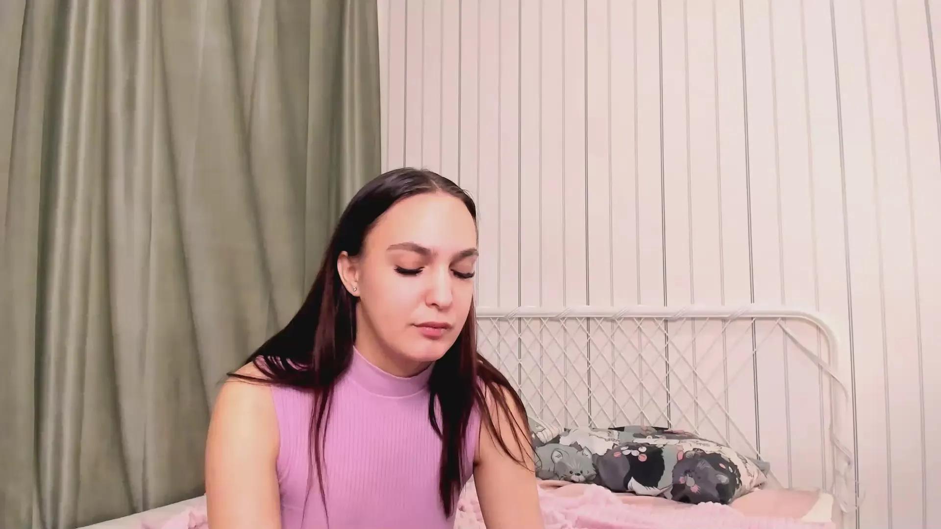 Cam4 DiannReibert is Freechat DiannReibert — #masturbation #C2C #smoke #striptease #cute #ass #feet