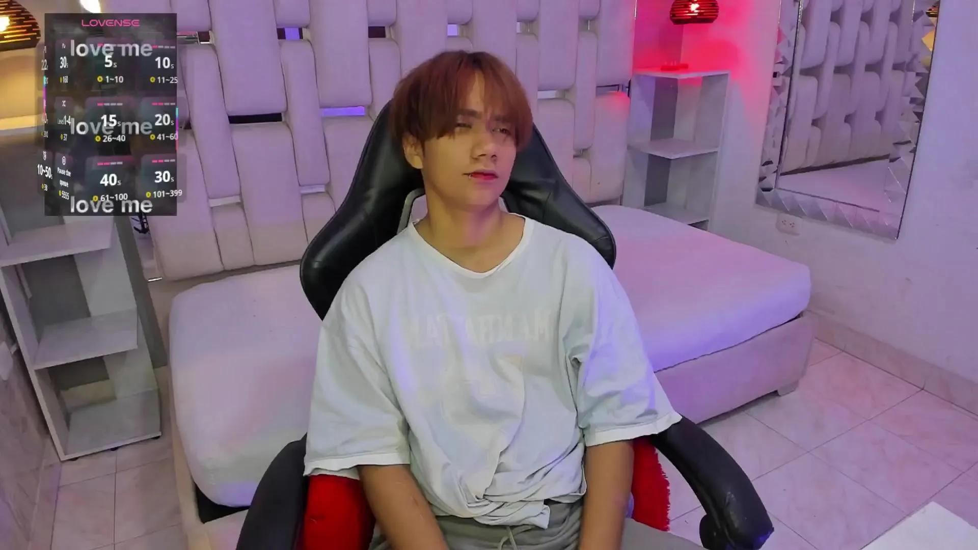 EriolWest —  #gamer #armpits #ass #squirt #schoolgirl #pussy #ftm