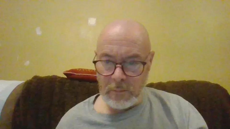 f7610 —  #mature #horny #bald #old #bigcock