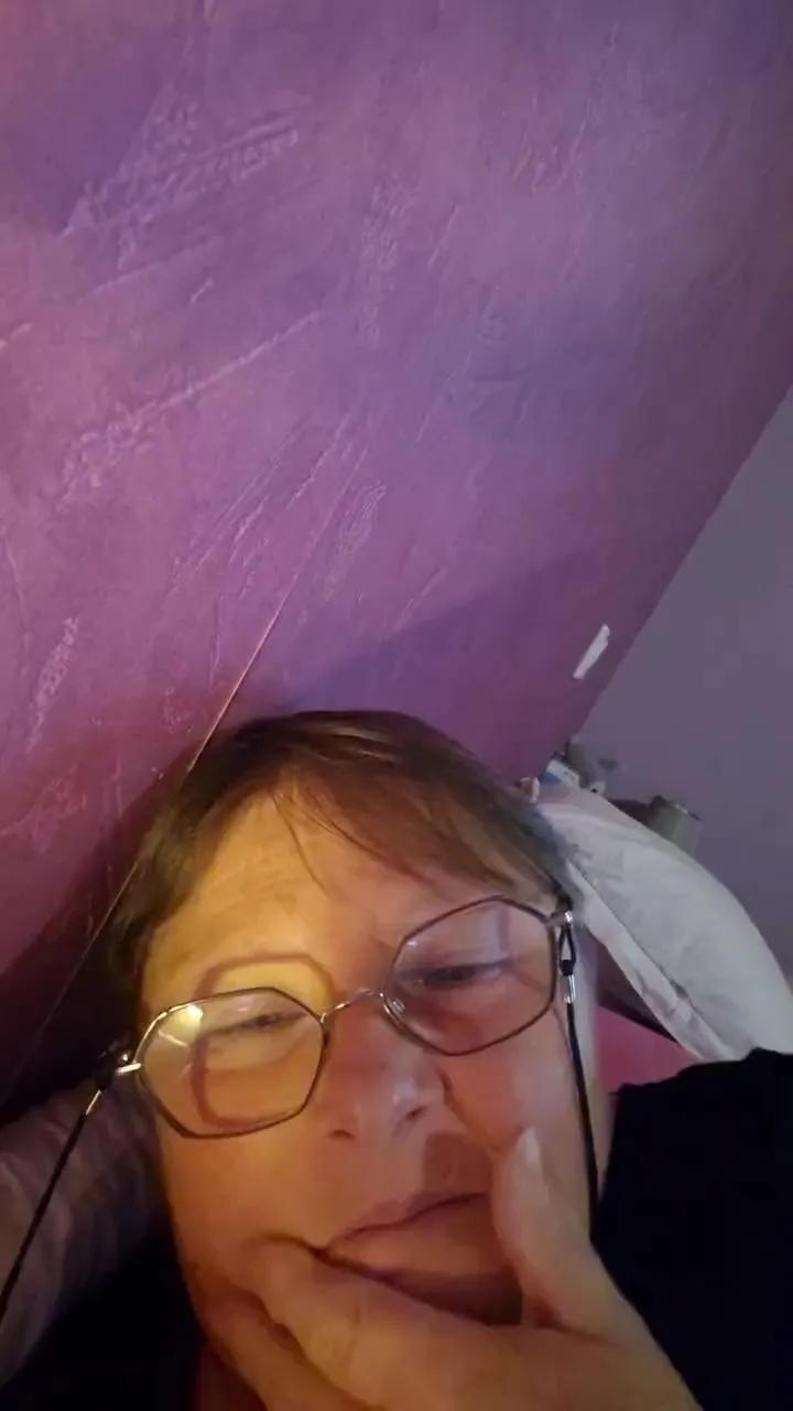 gourmande63 — Freechat on Cam4