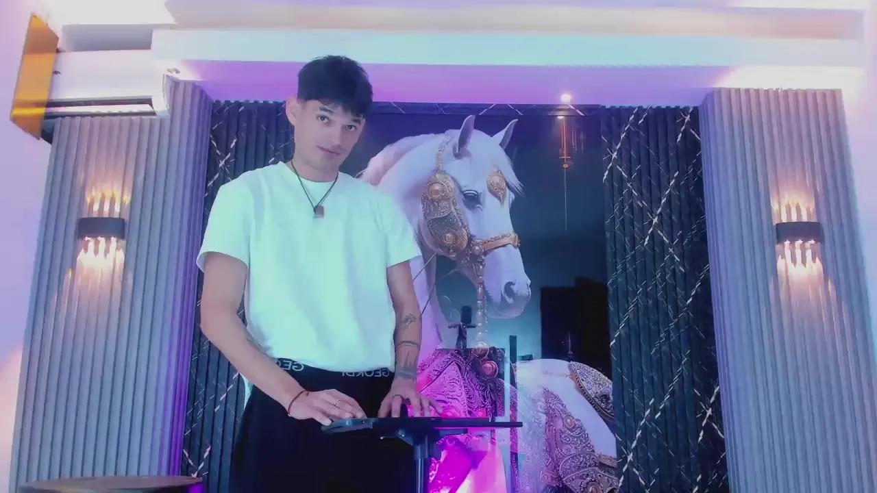 handsome_boys22 on Cam4