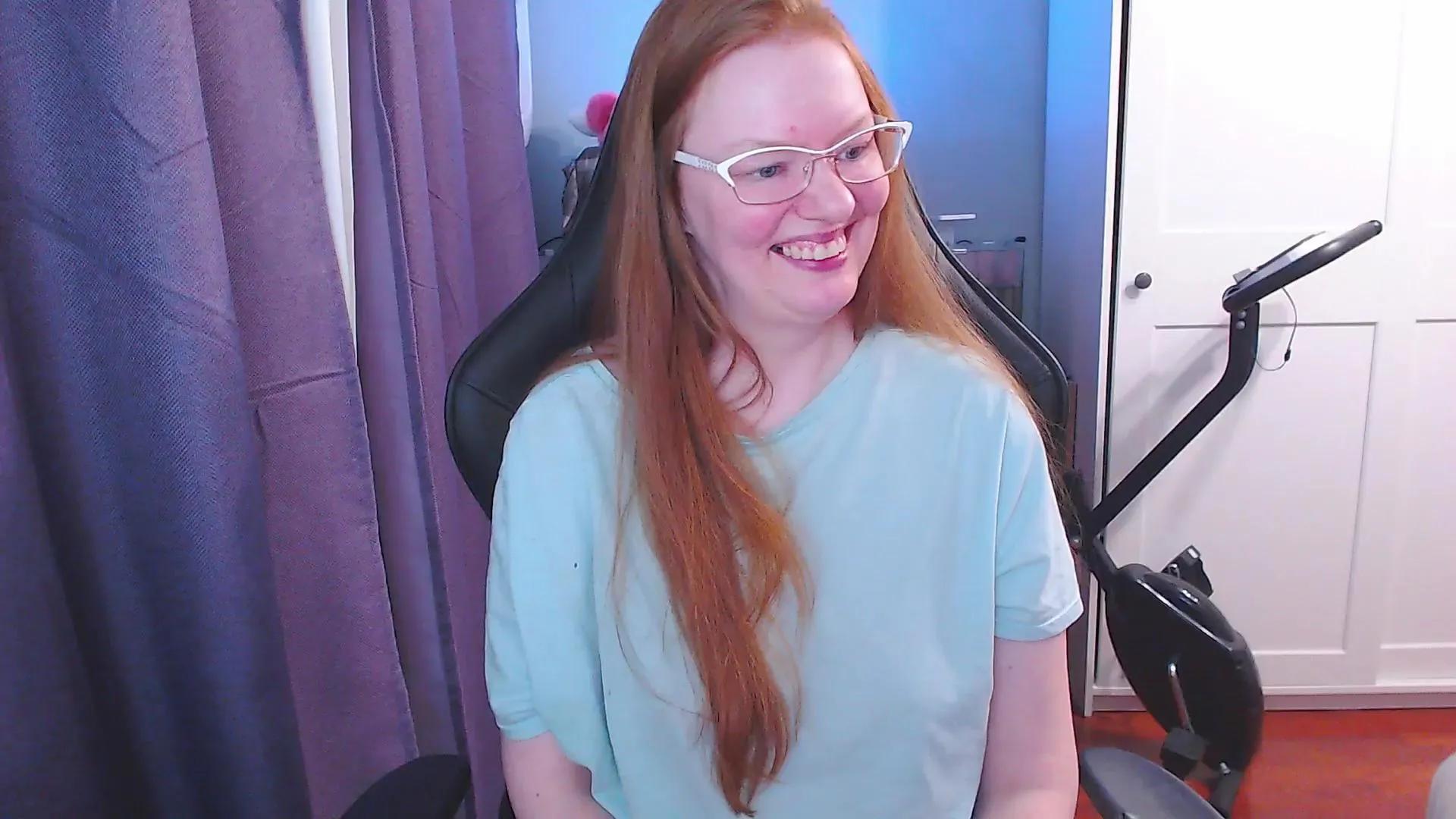 Inari_Lady —  #Dickrate #JOI #SPH #Mistress #Pregnant #Milf #pawg