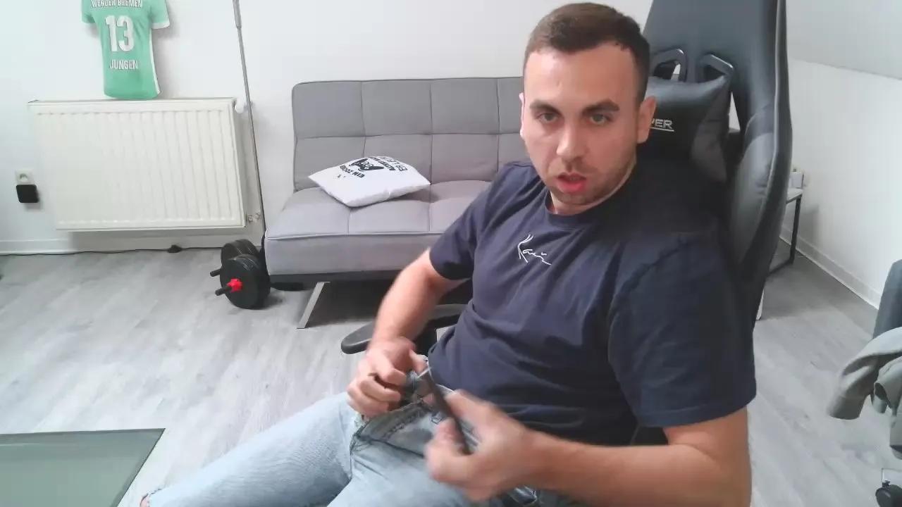 Jeansjunge96 —  #poppers #Jeans #smoke #anal #cum #piss