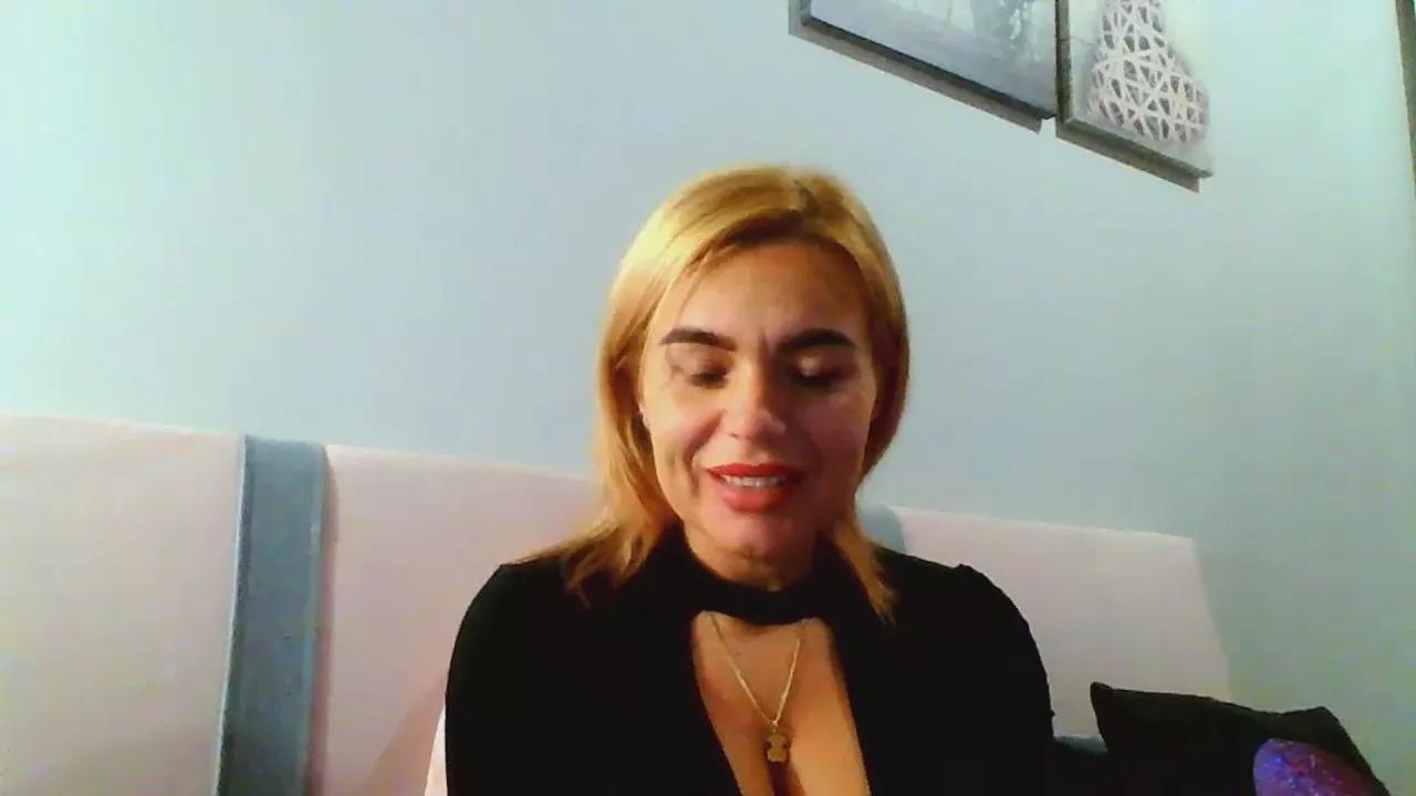 JENNY_KISS on Cam4 