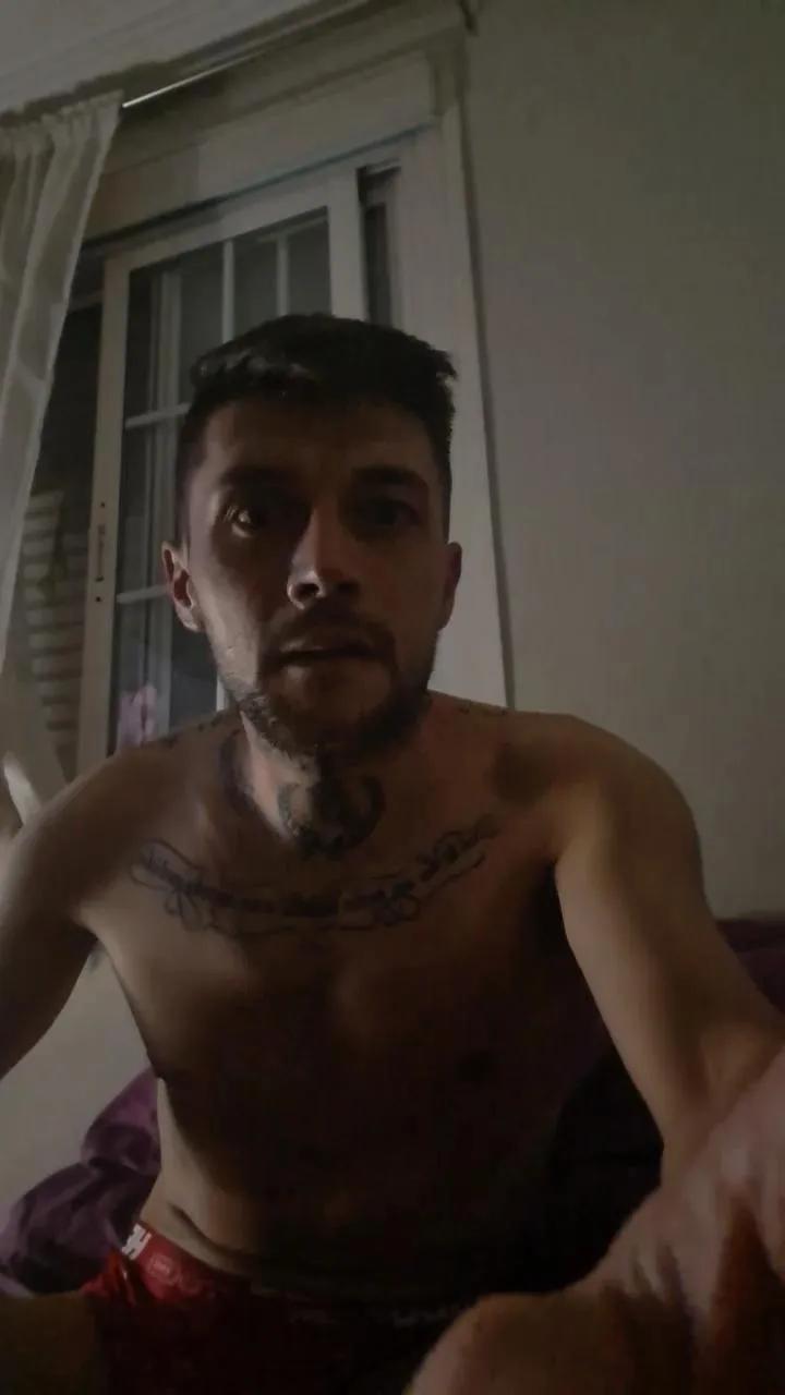 jose6371 — Freechat on Cam4