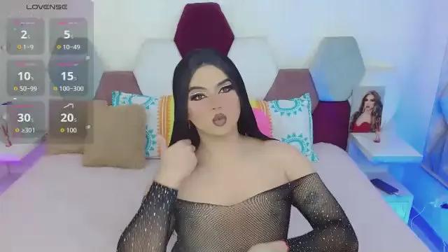 miss_adriana43 on Cam4 