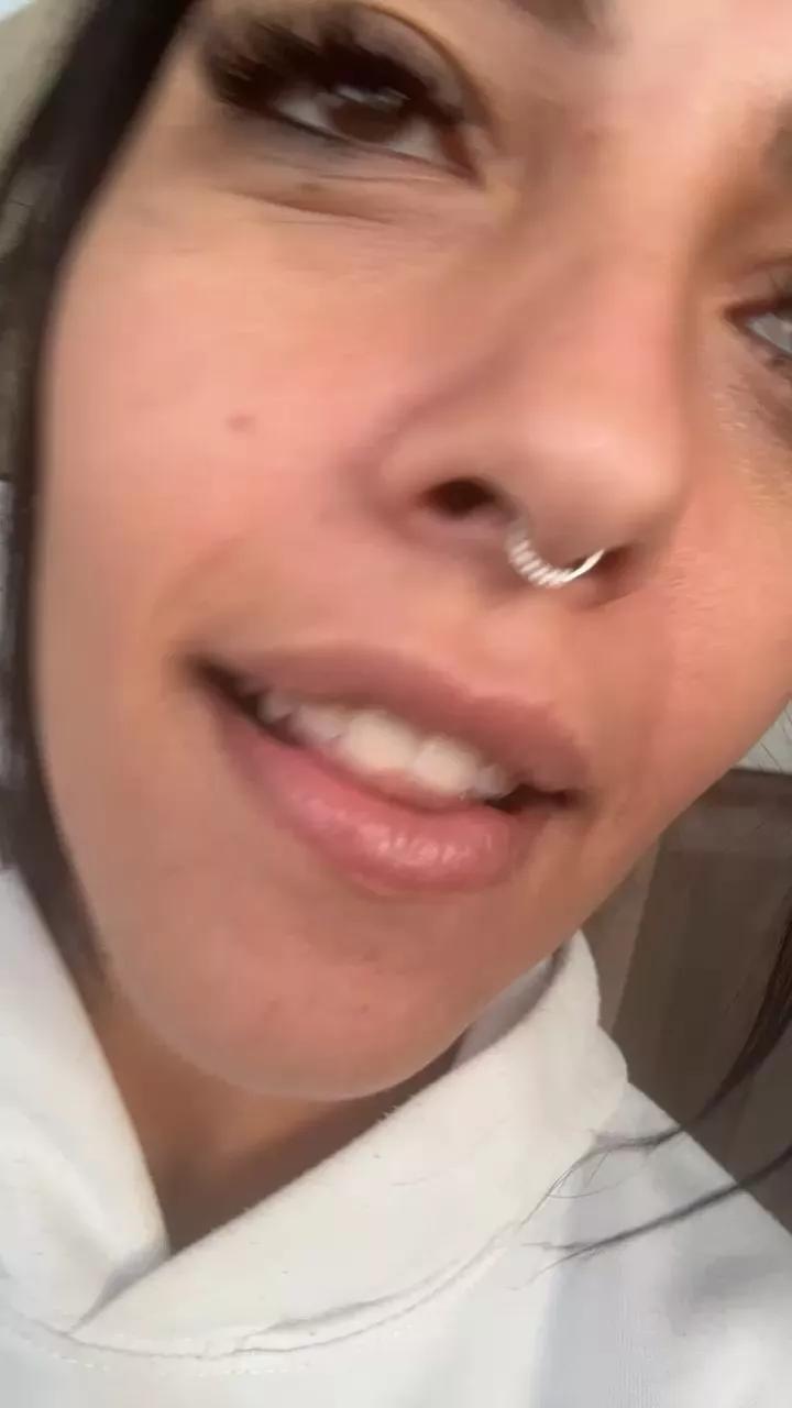 Molly_lollipop on Cam4 