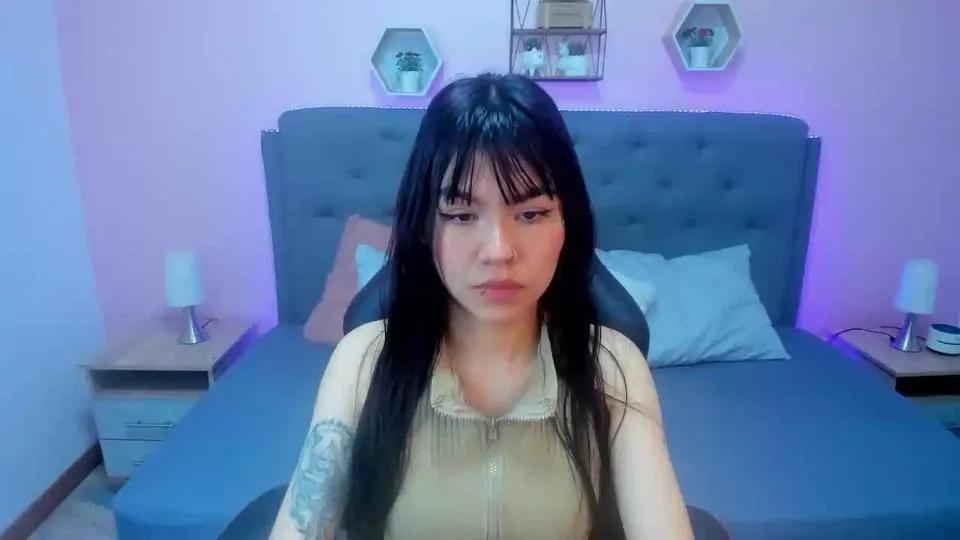 NicoleTaylor_1 —  #schoolgirl #masturbation #C2C #cute #pussy #ass