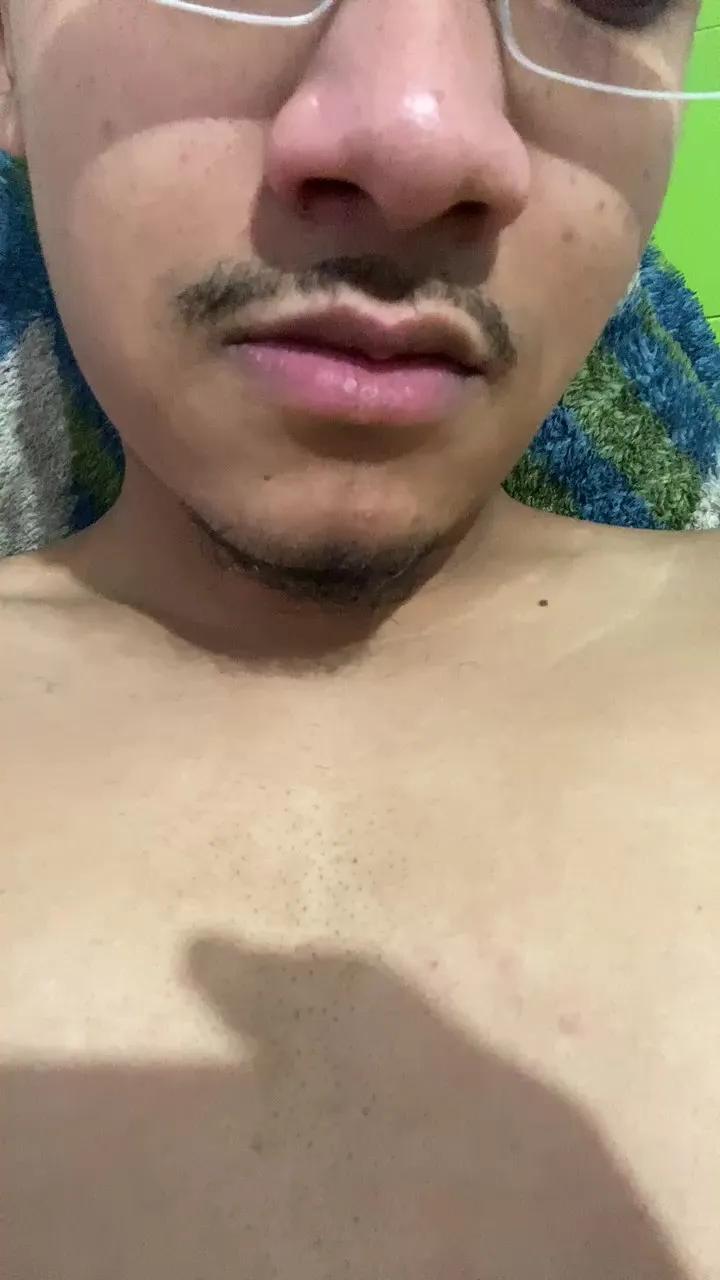 novinhopirocud0 — Freechat on Cam4