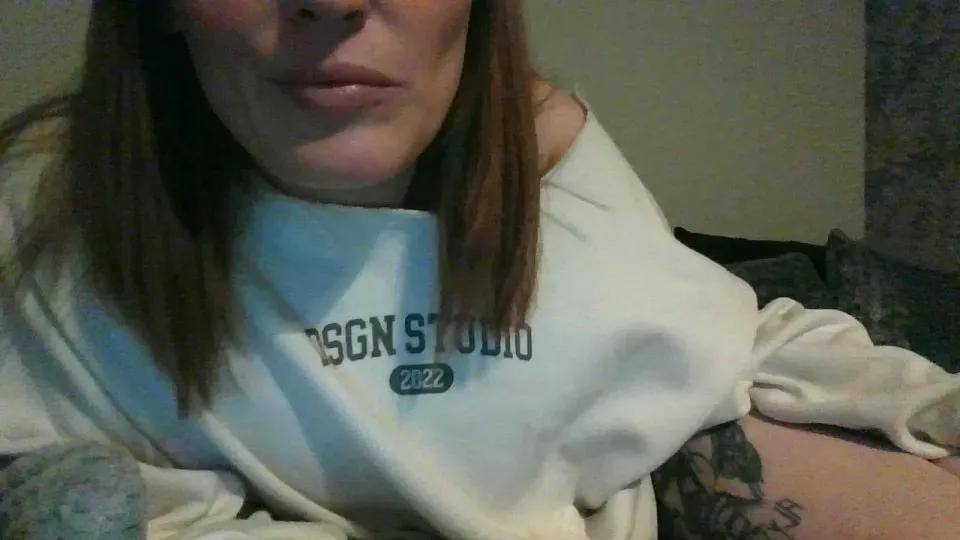 PeachPudding on Cam4