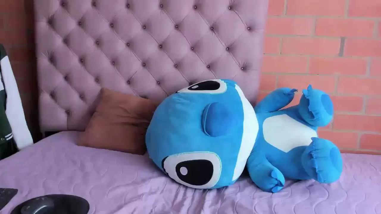 Cam4 PrettyNicoole is Freechat PrettyNicoole — #cum #blowjob #pussy #cute