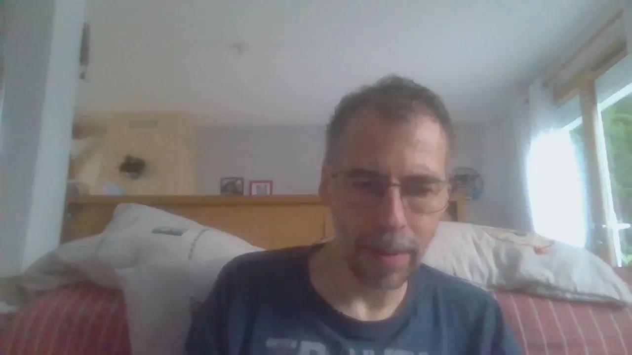 ptitcanard75 on Cam4 