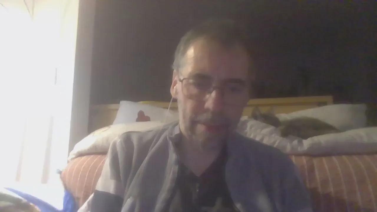 ptitcanard75 on Cam4