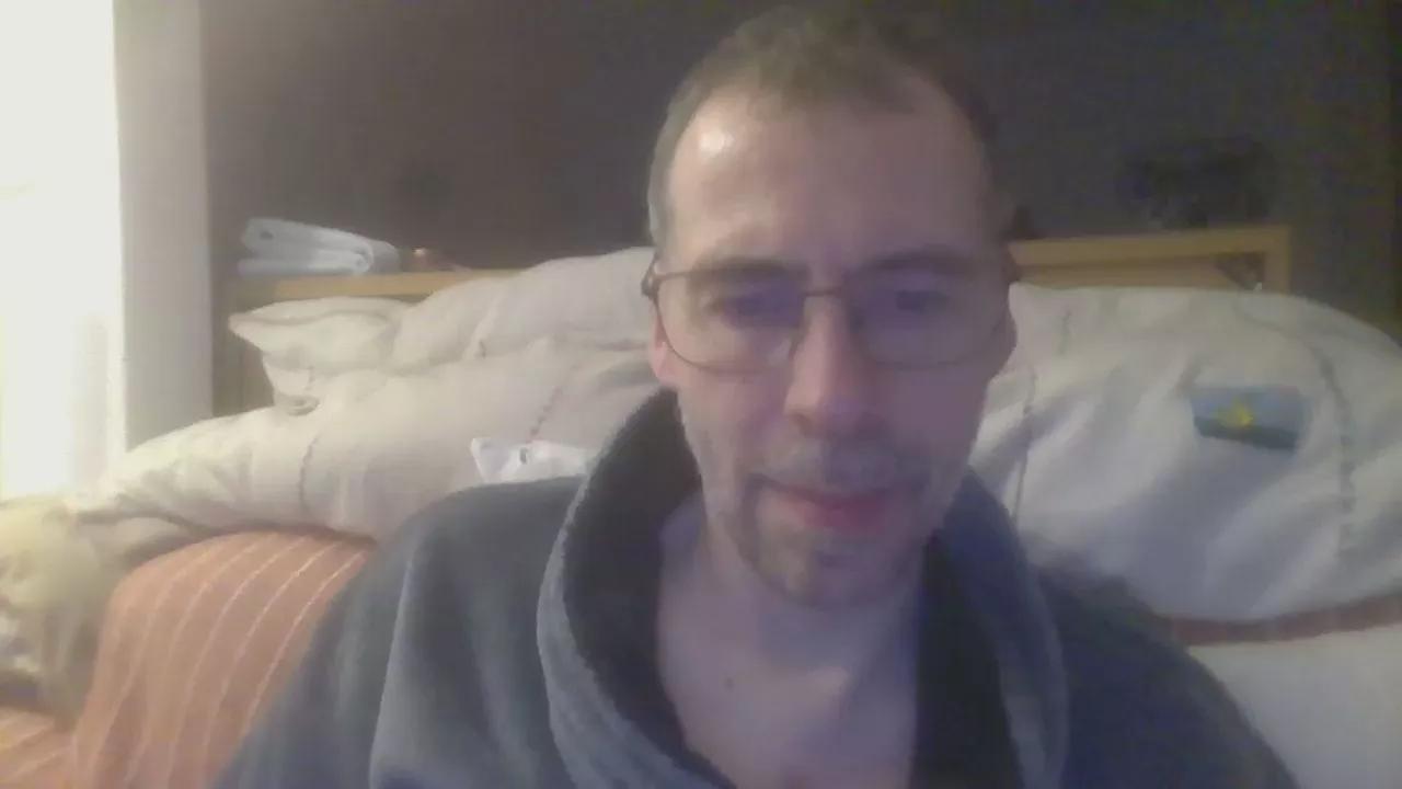 ptitcanard75 on Cam4 