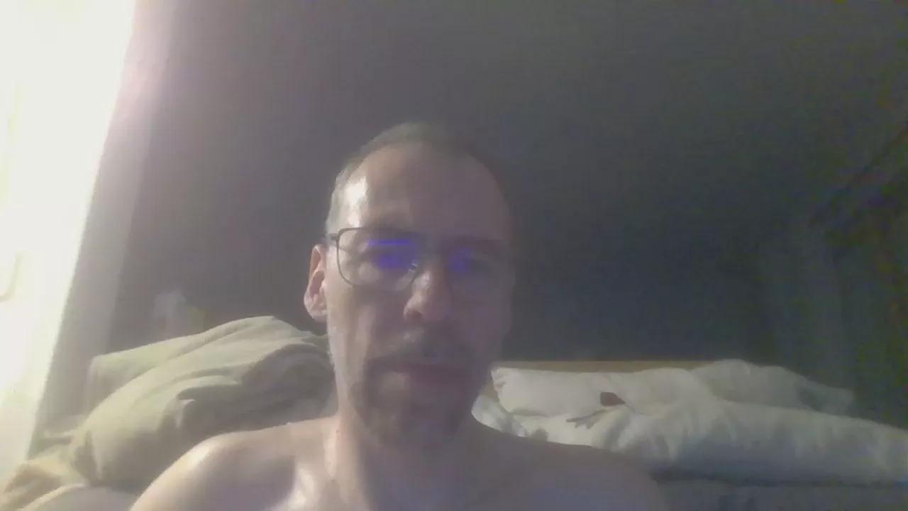 ptitcanard75 on Cam4 