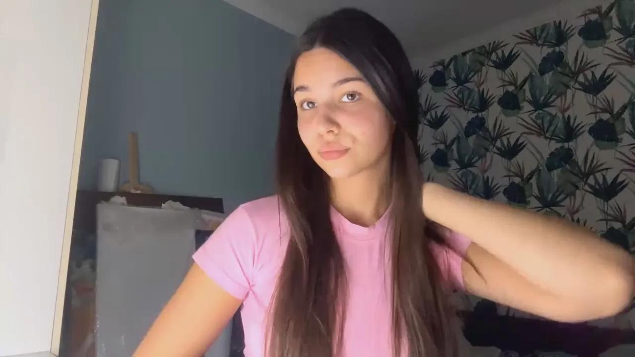 QuinnGrambling —  #strapon #fisting #AssToMouth #squirt #masturbation #pee #pussy