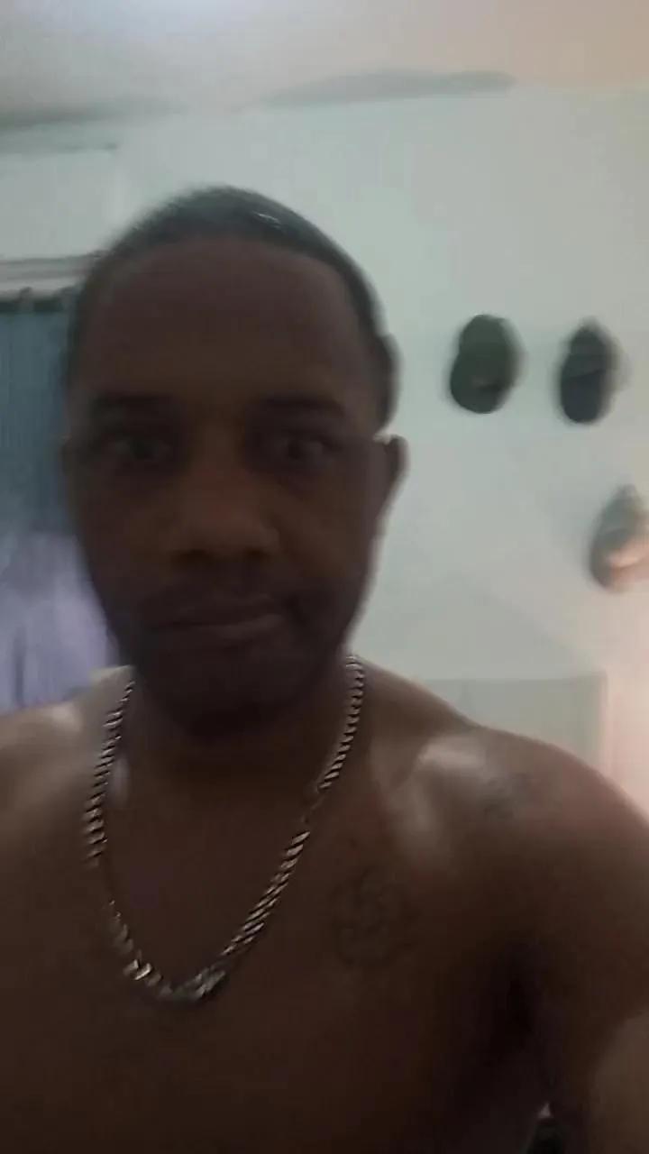 Rojas1993 — Freechat on Cam4