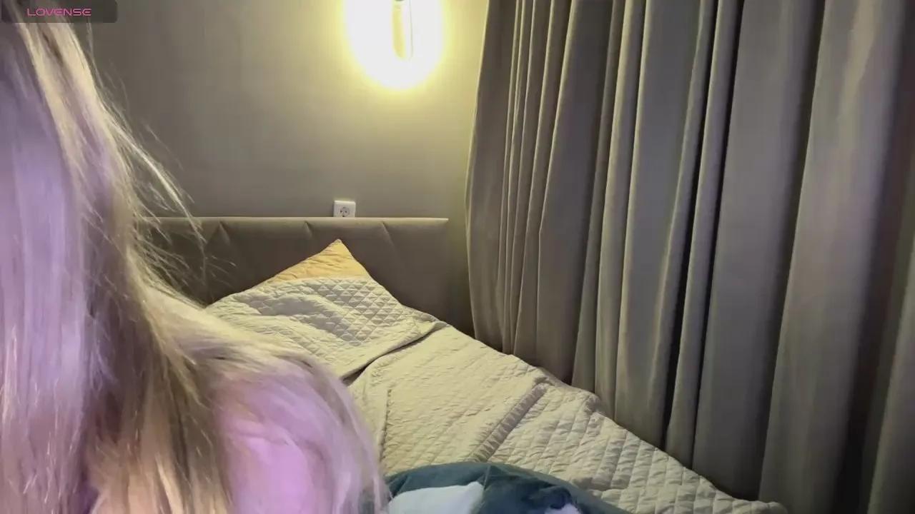 RudyKiser —  #C2C #gamer #pussy #spanking #cosplay #pornstar #lesbian