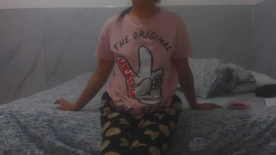 Sabrina_v_ —  #colombia #bigass #ass #AssToMouth #smoke #cute #anal