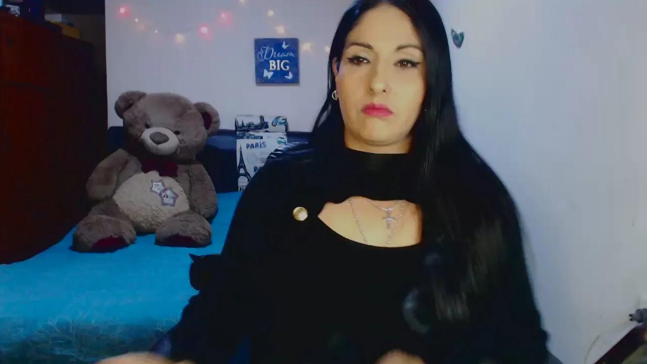 Sahotlove1_ —  #deepthroat #analtoys #squirt #masturbation #cum #ass #blowjob