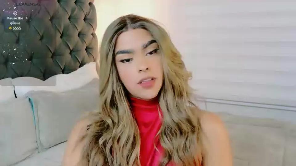 scarlethsweety — Freechat on Cam4