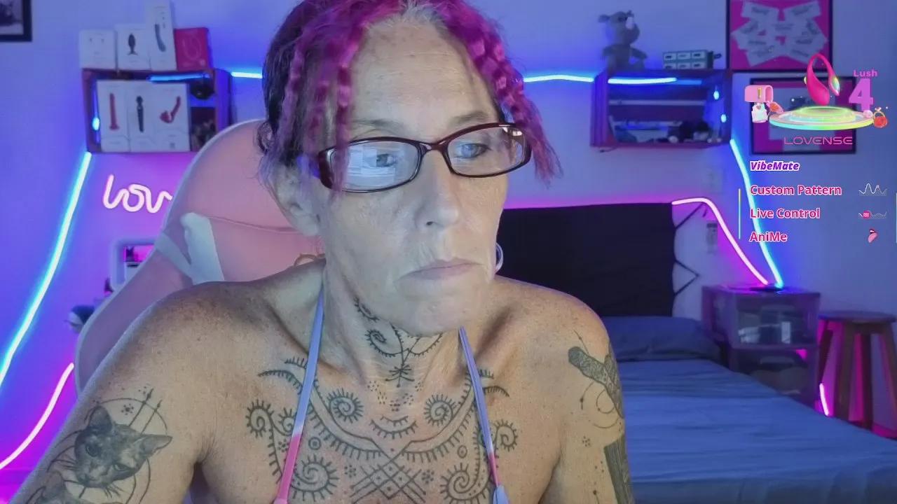 SelvaggiaCaribe —  #ass #tattoos #latina #anal #milf #italian #mature