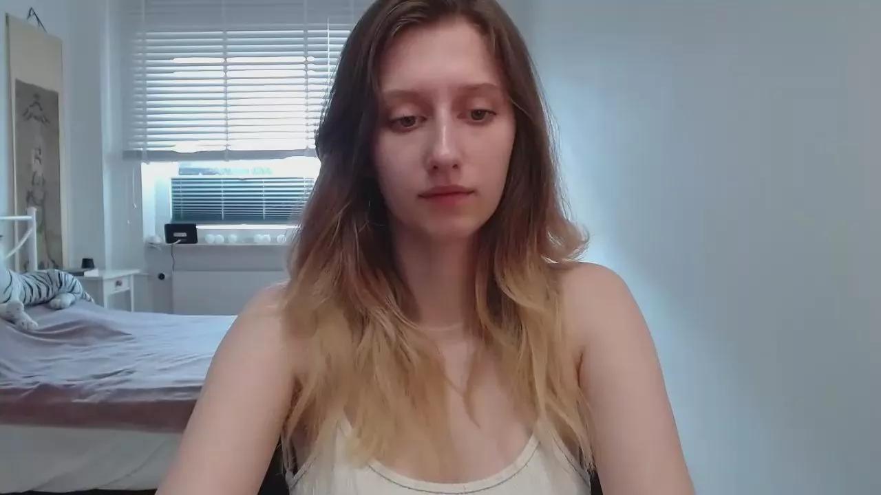 sensual_Luna on Cam4 