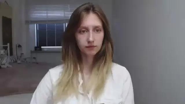 sensual_Luna on Cam4 