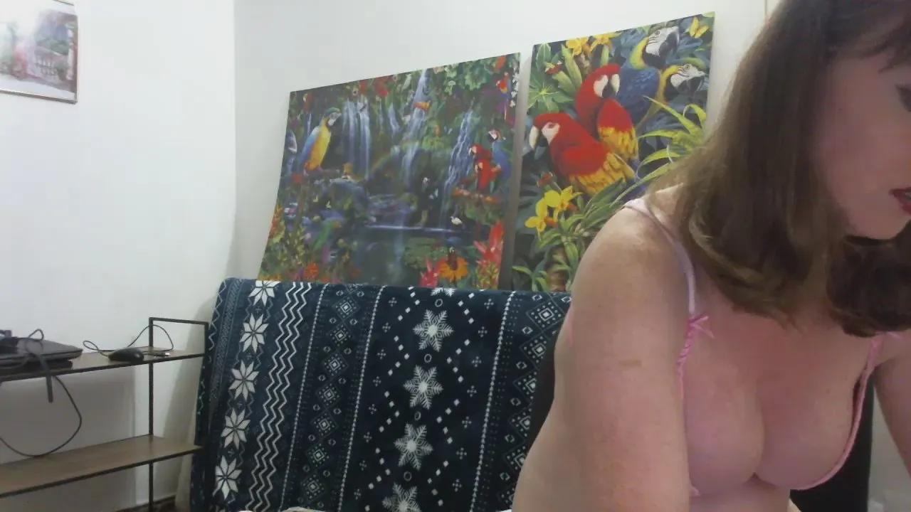 sweetdolly20 on Cam4 