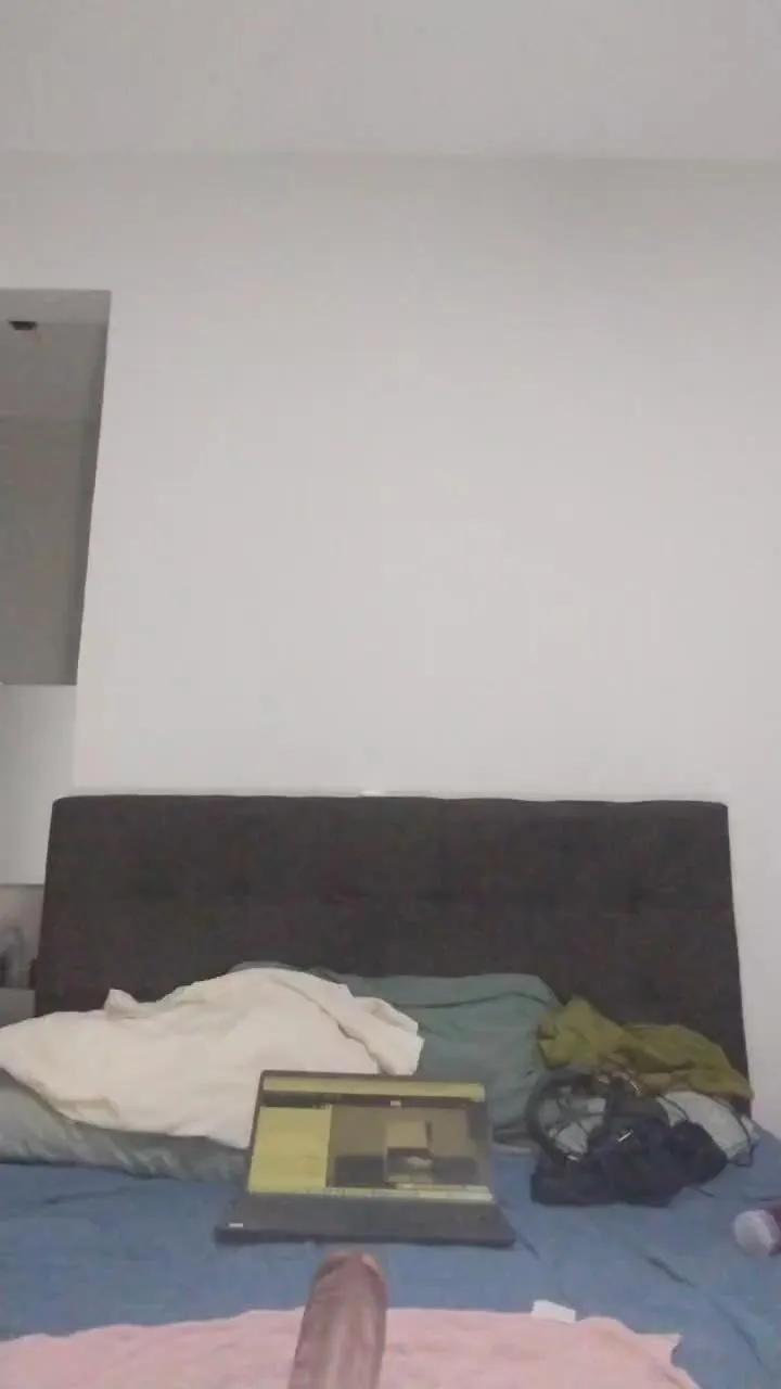 TUY20 — Freechat on Cam4