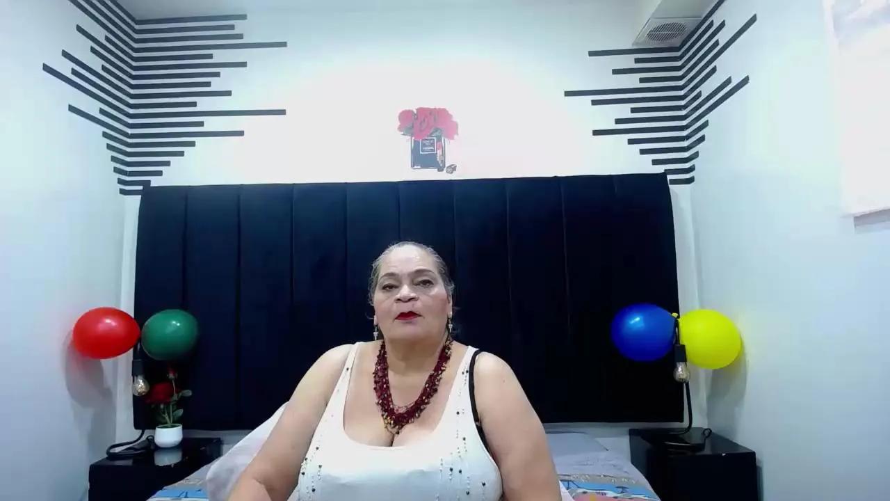 Cam4 VickyBoobss is Freechat VickyBoobss — #smoke #feet #anal #masturbation #pee #ass #blowjob