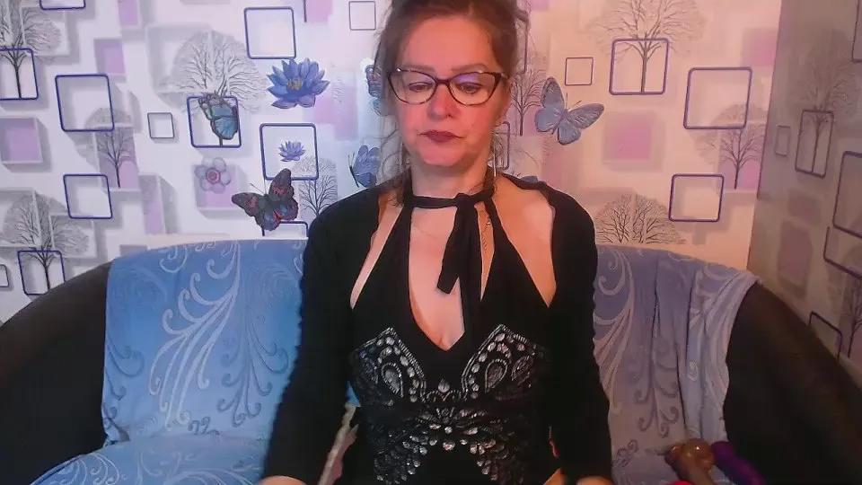 xxSexyMilfxx on Cam4 