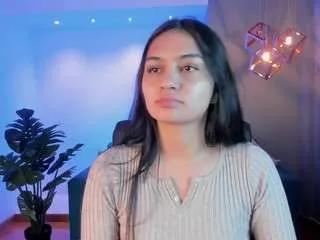 aida-jones on CamSoda 