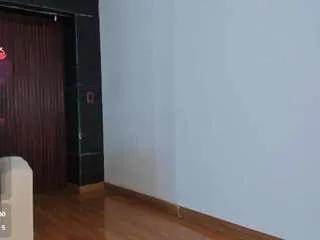 aida-jones on CamSoda 