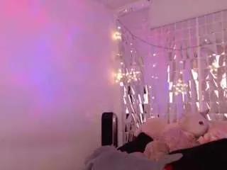 amapolaunicorn on CamSoda 