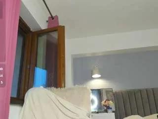 awesome-jolie — Get me Creammmmyy!! xoxo [3214 tokens remaining]